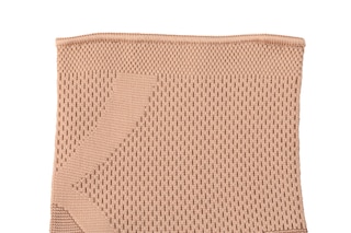 Close-up of fabric and reinforced edges on the Actimove Everyday Supports Knee Support with Closed Patella
