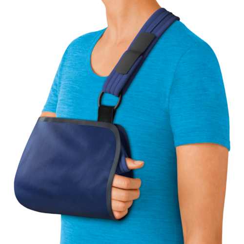 Actimove Professional Line Mitella Comfort Arm Sling on model
