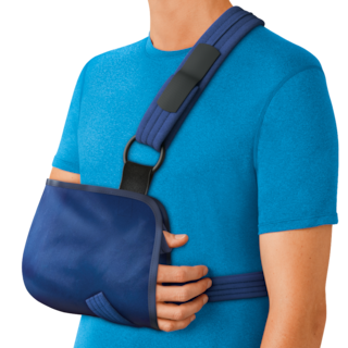Actimove Professional Line Umerus Comfort Shoulder Immobilizer on model