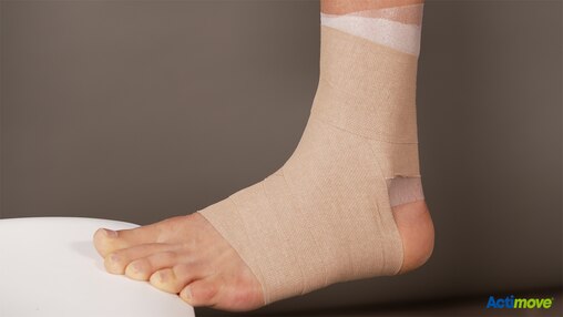 Tensoban_by_Actimove_Taping_the_Ankle_with_Underwrap_Bandage_for_Skin_Protection_Application_Video_Thumbnail.jpg                                                                                                                                                                                                                                                                                                                                                                                                    