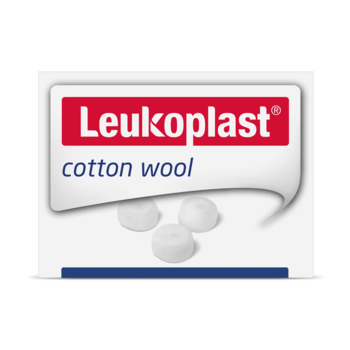 Front packshot of Leukoplast cotton wool