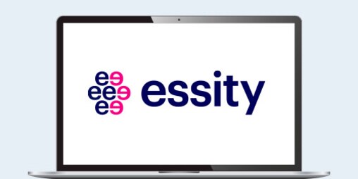 Ein offener Laptop mit einem großen Essity-Logo auf dem Bildschirm veranschaulicht den Zugang zum E-Shop für Wundverbandmaterialien von Leukoplast.